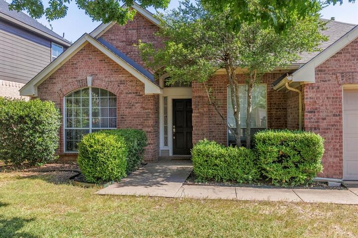 6951 Briarwood Drive  Fort Worth TX 76132 photo