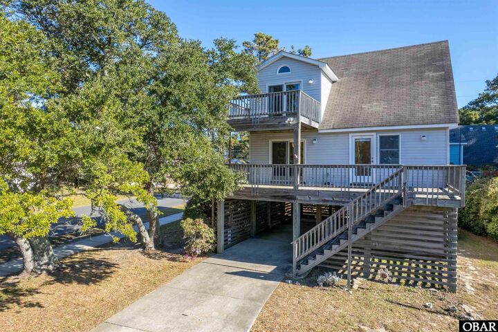 Property Photo:  1733 Bay Drive  NC 27948 