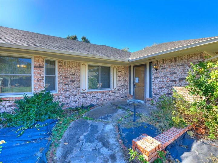 Property Photo:  8128 NW 81st Street  OK 73132 
