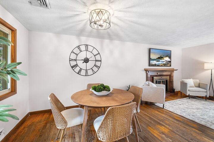 Property Photo:  6 Sierra Dr  MA 01824 