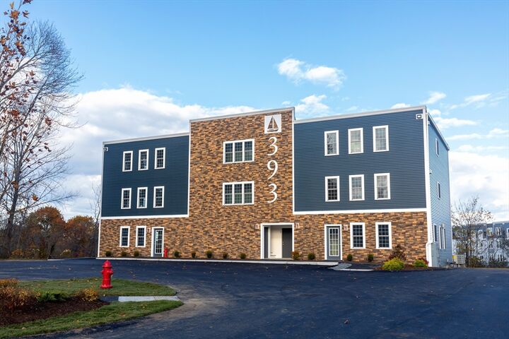 393 Court St. 1  Plymouth MA 02360 photo