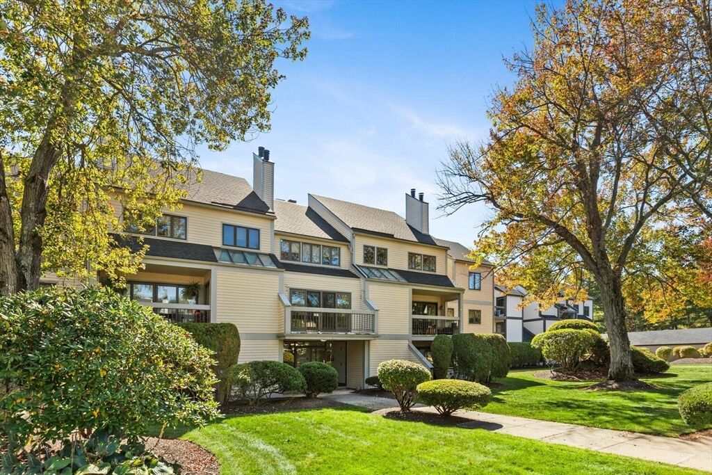 Property Photo:  1100 Salem Street 58  MA 01940 