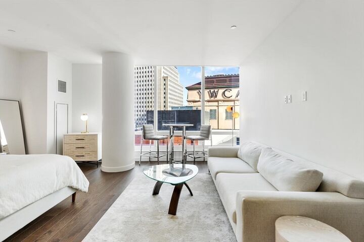 Property Photo:  430 Stuart St 15-18  MA 02116 