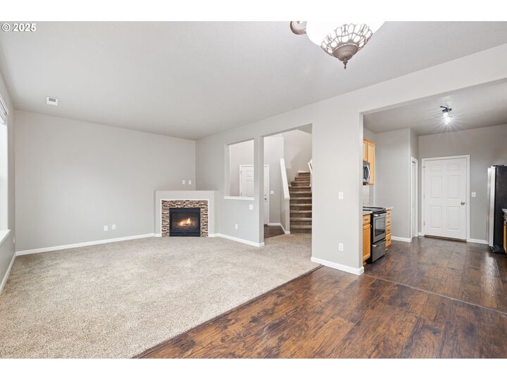 Property Photo: 3215 SE Robin Cir OR 97123