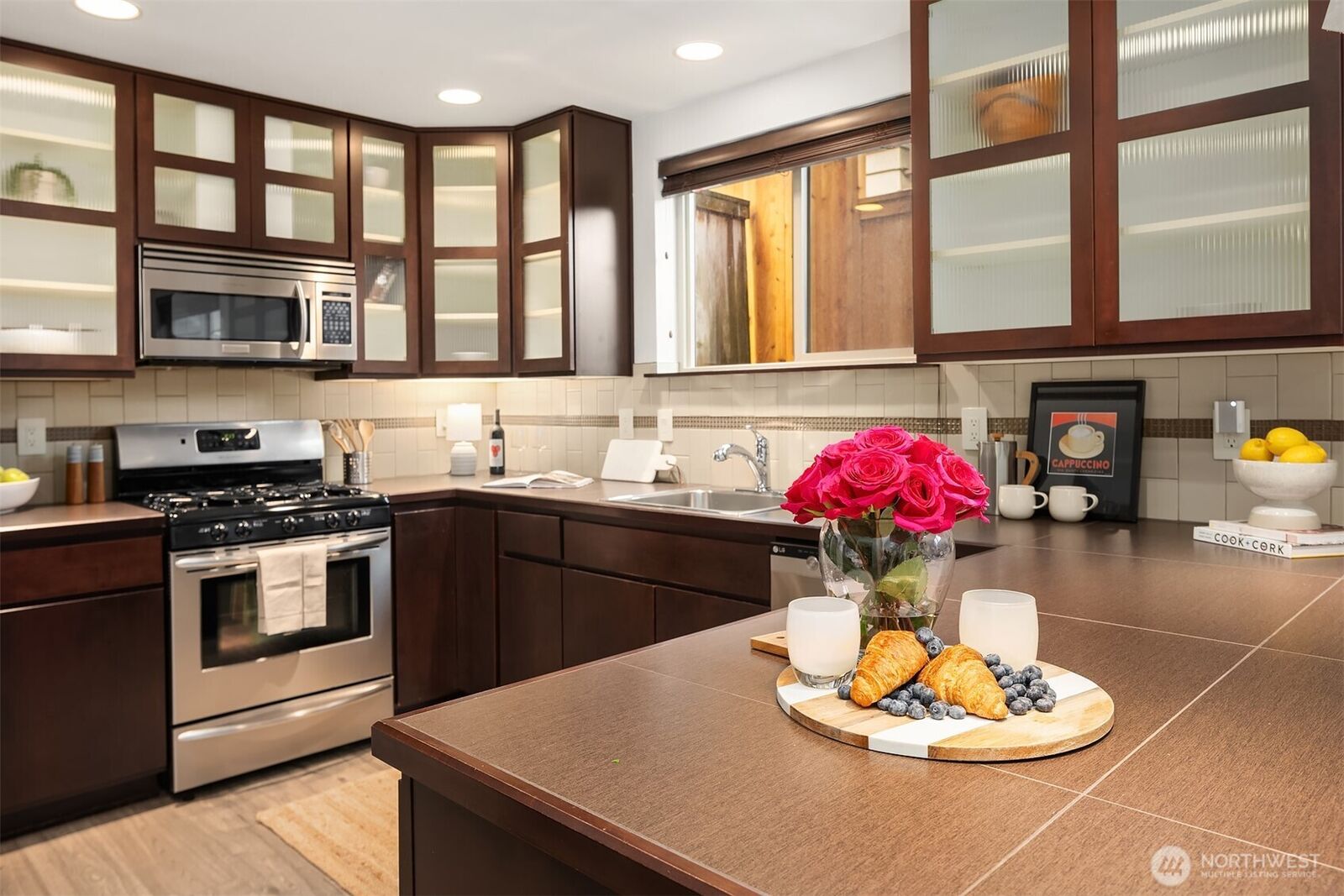 Property Photo:  5935  Fauntleroy Way SW A  WA 98136 