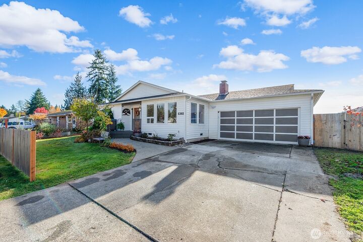 Property Photo:  5302  142nd Place NE  WA 98271 