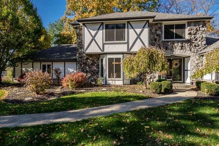 Property Photo: 11948 Southgate Road IL 61073