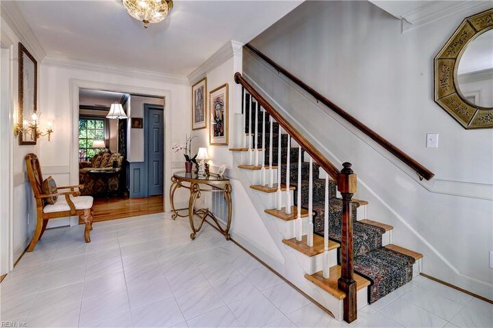 Property Photo:  10 Whitby Ct  VA 23185 