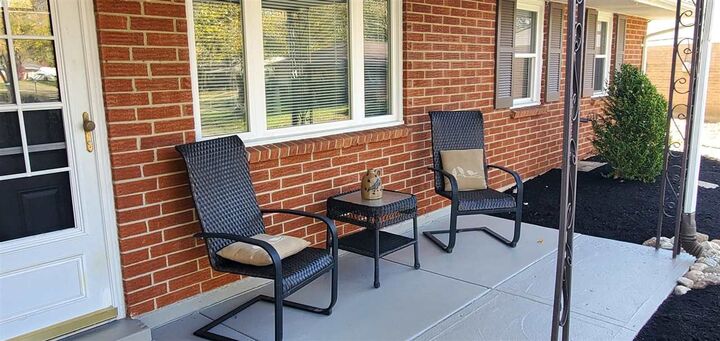 Property Photo:  2501 Willow Drive  IN 47374 