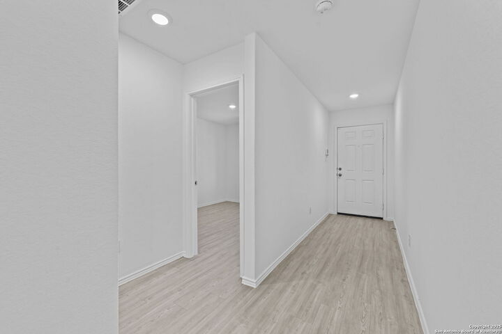 Property Photo: 3626 Greensfield Way TX 78223