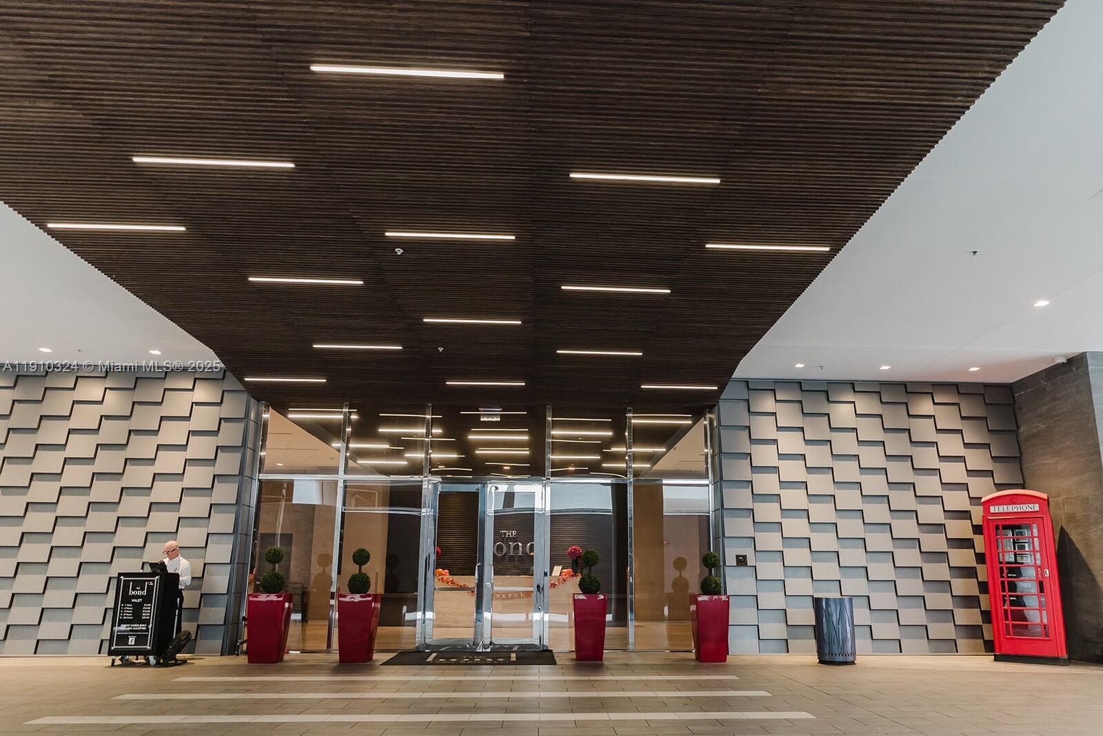 Property Photo: 1080 Brickell Ave 3309 FL 33131