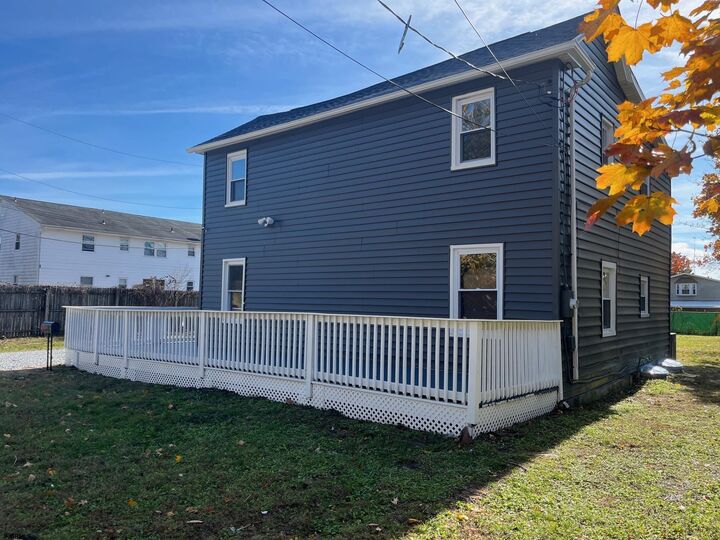 Property Photo:  725 E Pine Street  NJ 08332-3254 