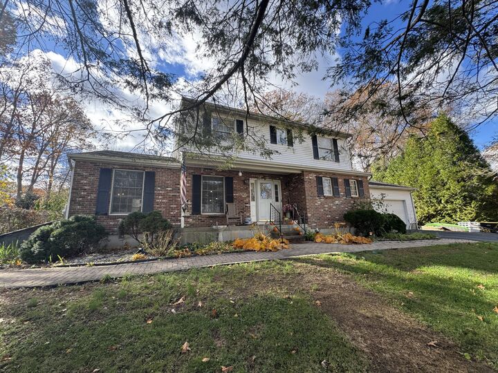 Property Photo:  17 Inchcliffe Drive  CT 06335 