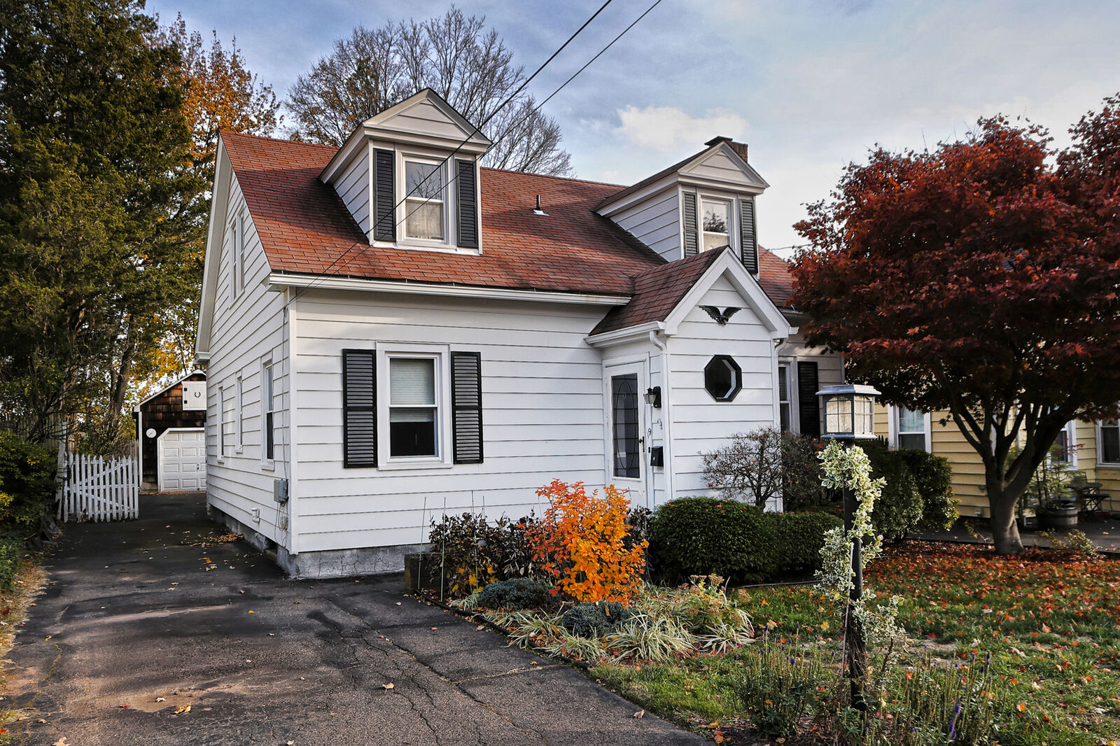 Property Photo: 19 Lakeview Avenue CT 06514