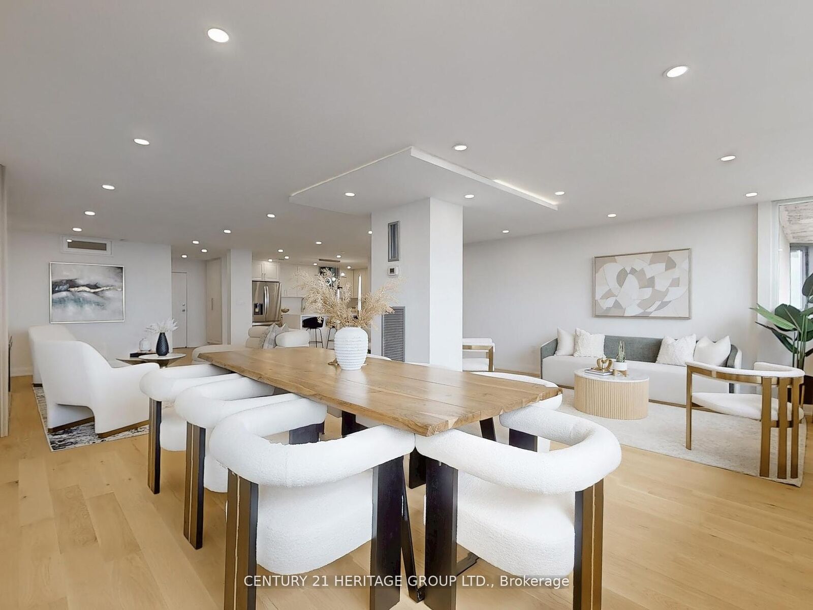 Property Photo:  3303 Don Mills Road 3503  ON M2J 4T6 