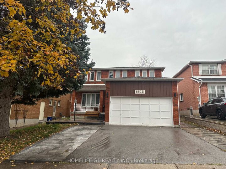 Property Photo: 1695 Major Oaks Road ON L1X 1X2