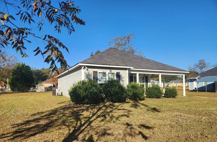 Property Photo:  1239 NE Askew Dr.  GA 39842 