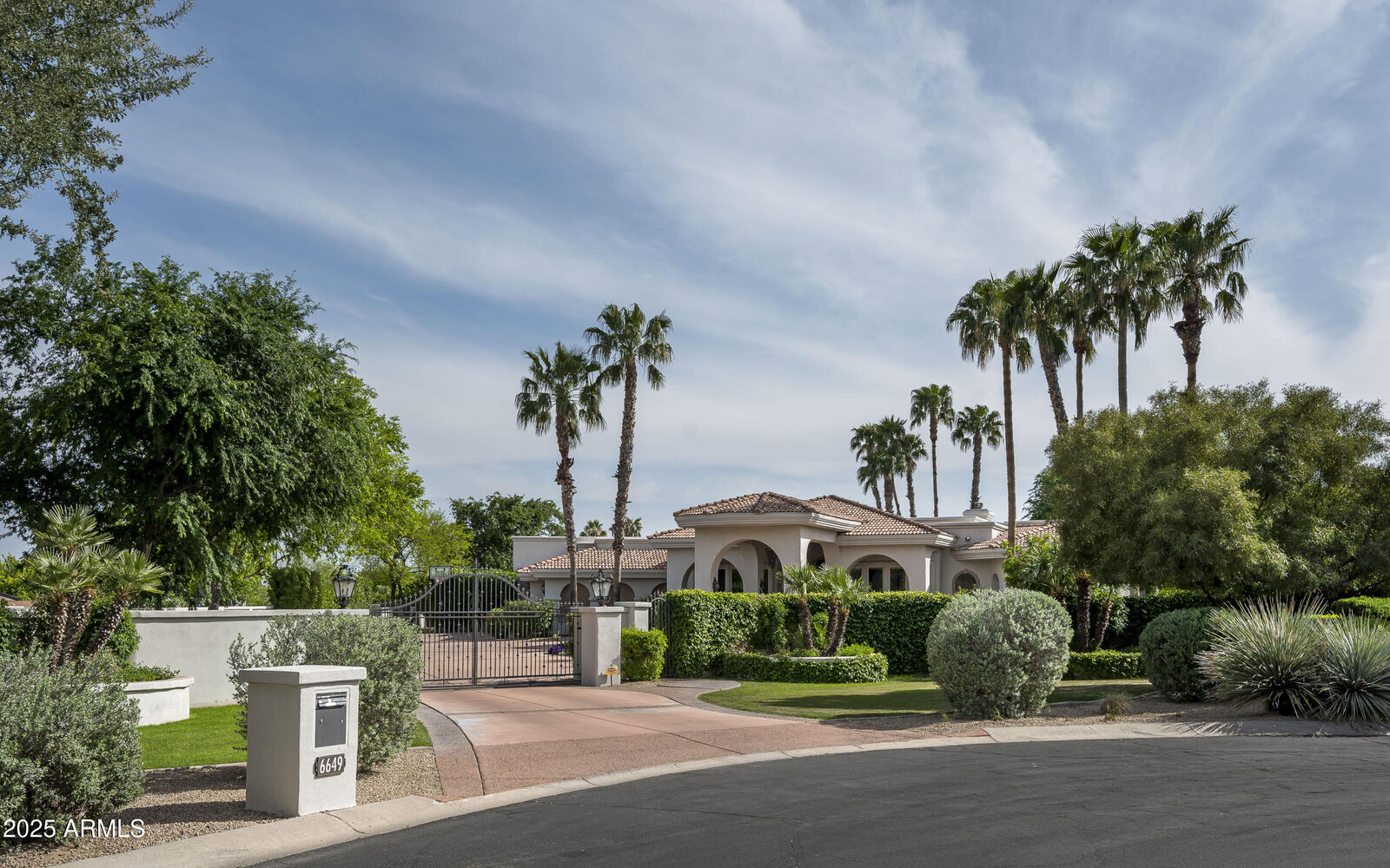 Property Photo: 6649 E Berneil Drive AZ 85253