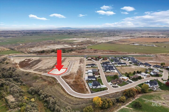 Property Photo:  Beechcraft Cir  ID 83626 