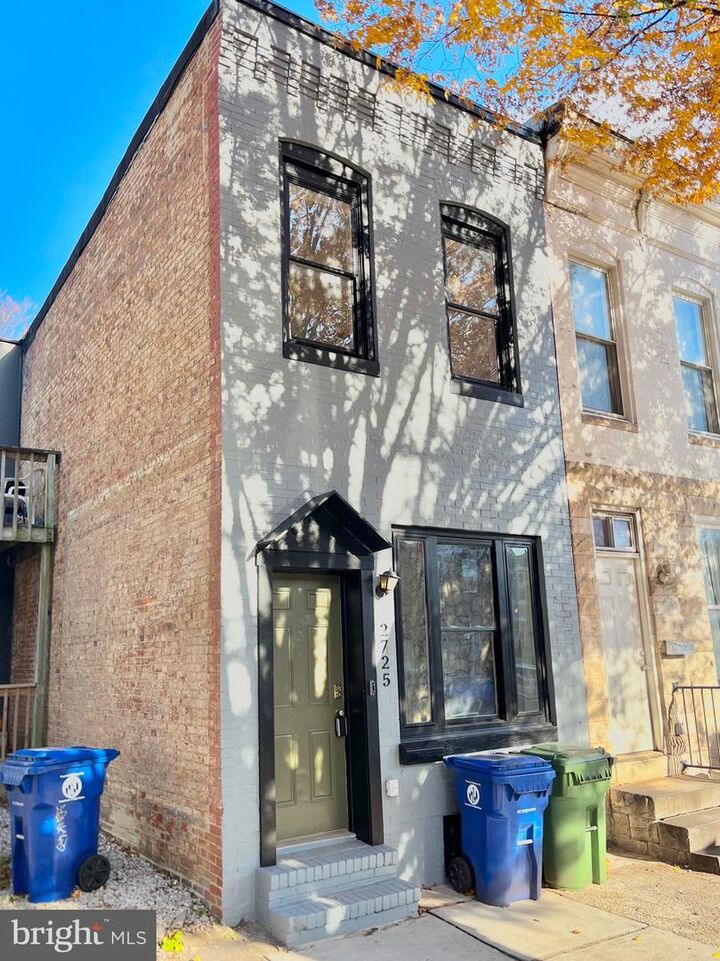 Property Photo:  2725 Huntingdon Avenue  MD 21211 