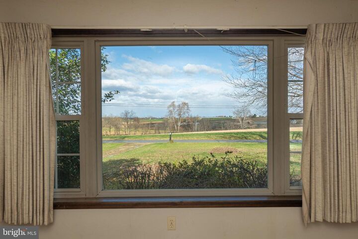 Property Photo:  934 Orchard Road  PA 17584 