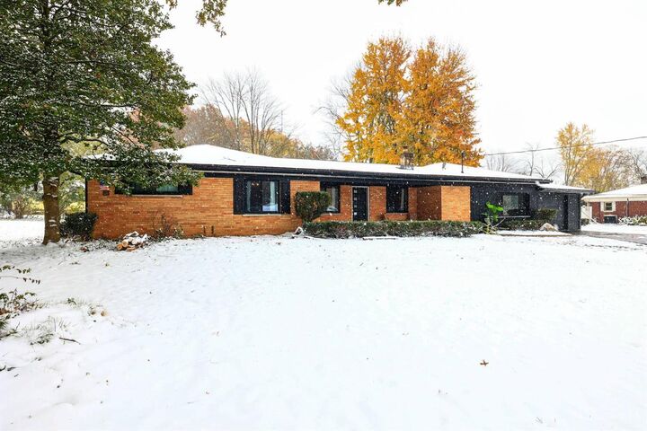 Property Photo: 4572 Vermona Drive OH 45245