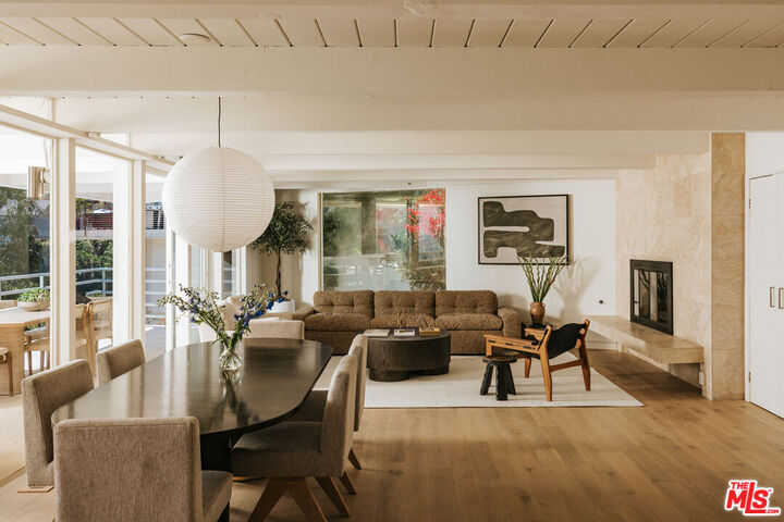 Property Photo:  8448 Franklin Ave  CA 90069 