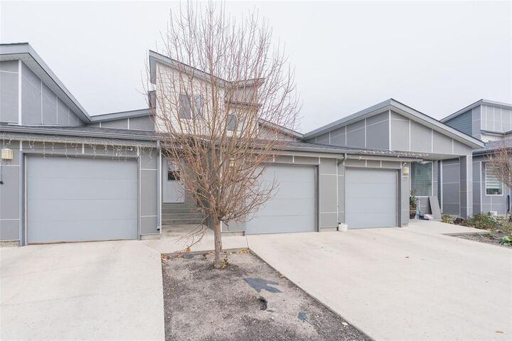 Property Photo:  1655 Leila Avenue  MB R2P 1V1 