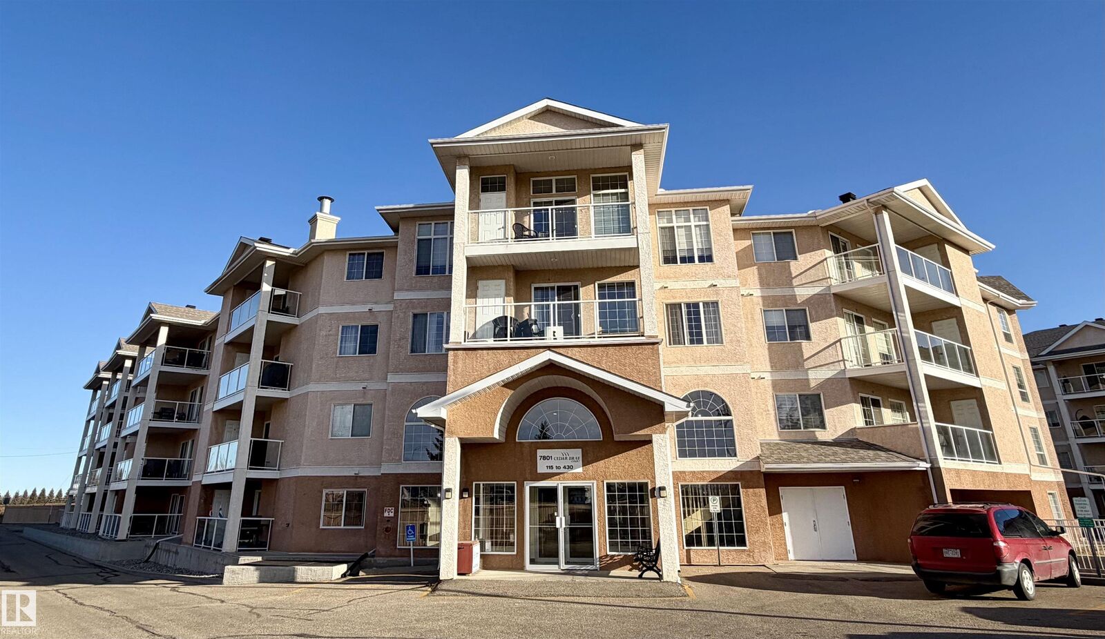 Property Photo:  7801 Golf Course Road 118  AB T7Z 1C7 