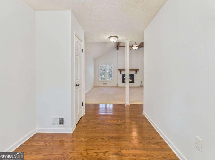 Property Photo: 1010 Springview Court GA 30606