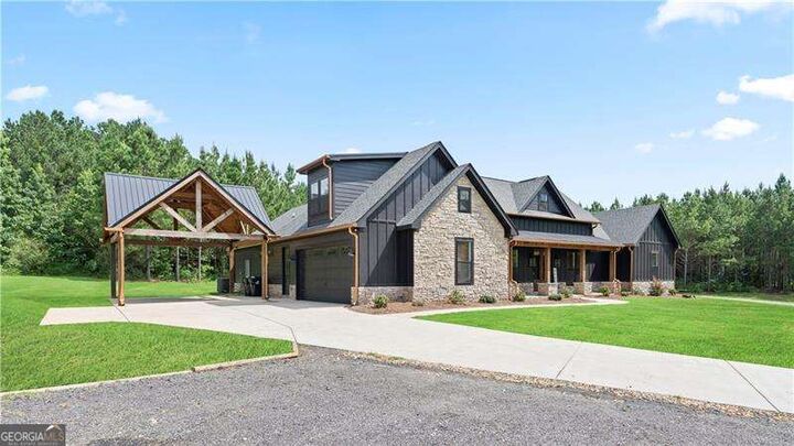 Property Photo: 100 Rainey Road GA 30179