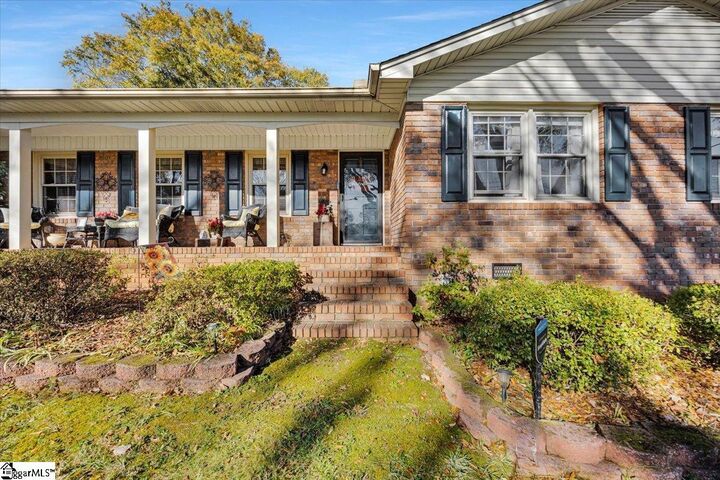 Property Photo: 104 Carolina Avenue SC 29640