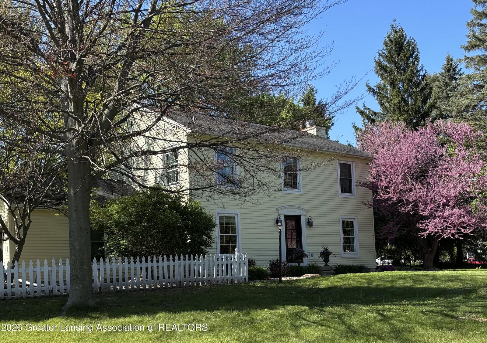 Property Photo:  1572 Wenonah Drive  MI 48864 