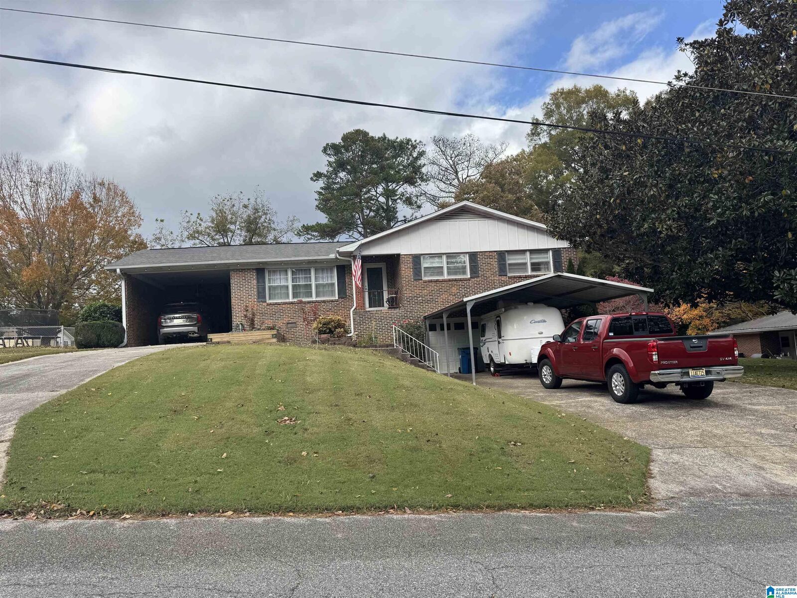 Property Photo:  3917 Franklin Drive  AL 36207 