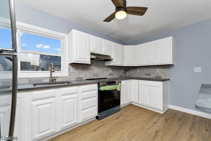 Property Photo:  133 Elmhurst Dr  NJ 08865 