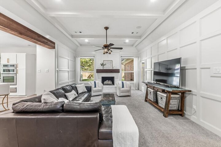 Property Photo: 57 Cascade Springs Place TX 77381