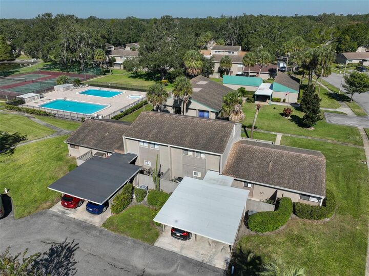 Property Photo: 8616 Palm Lane FL 33637