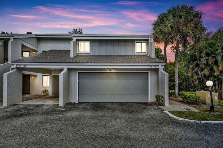 Property Photo:  5377 Vineland Road 1-D  FL 32811 