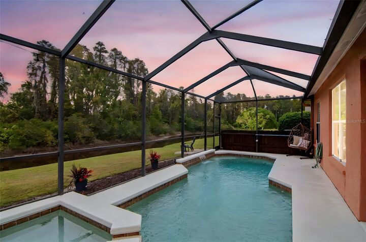 Property Photo: 31241 Kirkshire Court FL 33543