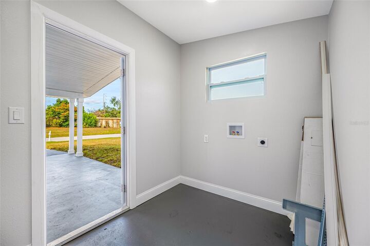 Property Photo:  8946 Dream Way  FL 33773 