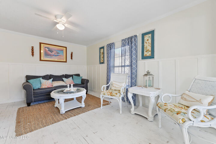 Property Photo:  1603 Williams Street  MS 39567 