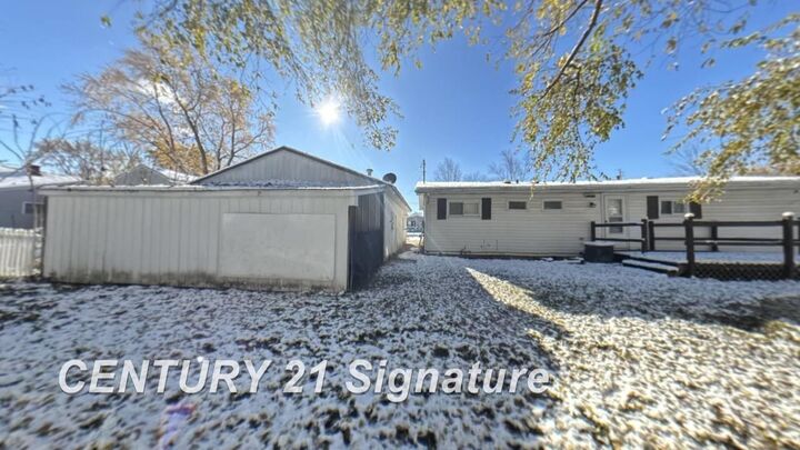 Property Photo: 530 Jefferson Street MI 48626