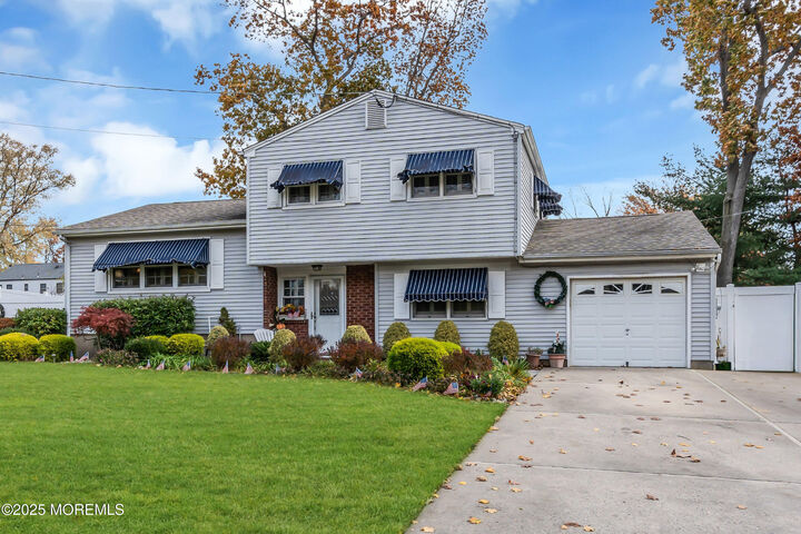 Property Photo:  39 Bayberry Lane  NJ 07748 