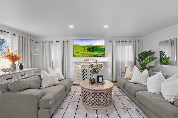 Property Photo: 225 S Feldner CA 92868