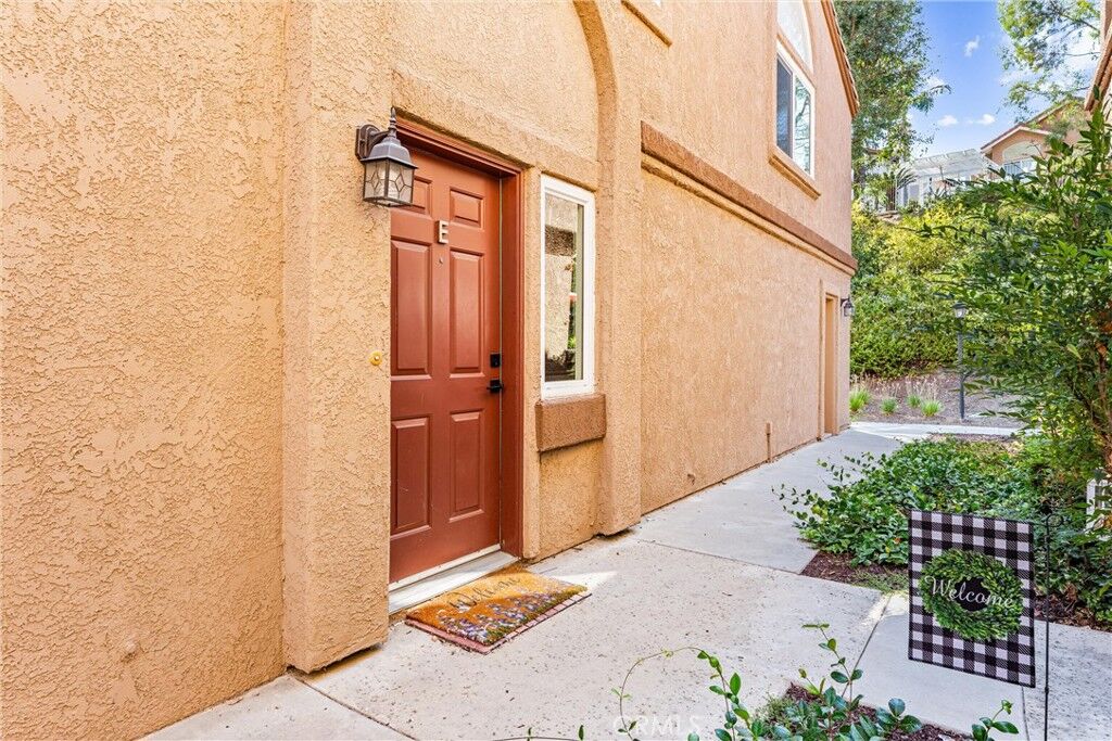 Property Photo:  14748 Moon Crest Ln E  CA 91709 