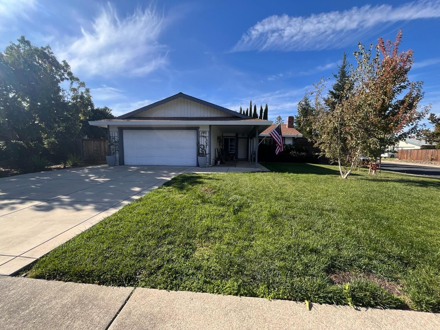 Property Photo:  2660 Summerfield Drive  CA 95691 