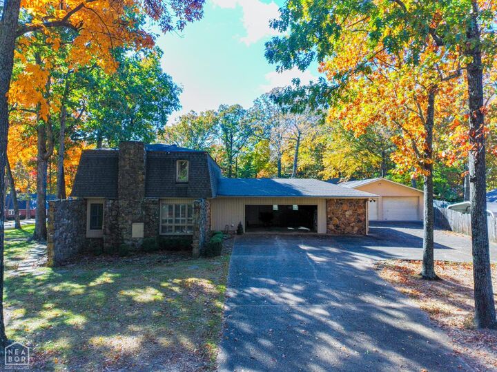 Property Photo: 2100 Paula Drive AR 72404