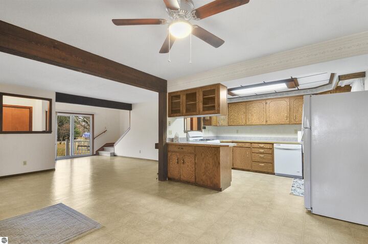 Property Photo:  419 5th Street  MI 49665 