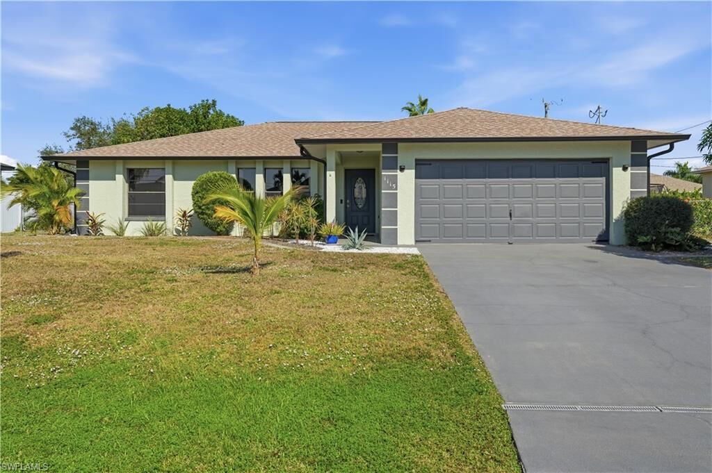 Property Photo: 1115 SW 42nd St FL 33914