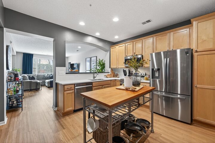 11343 Stratton Avenue 202  Eden Prairie MN 55344 photo